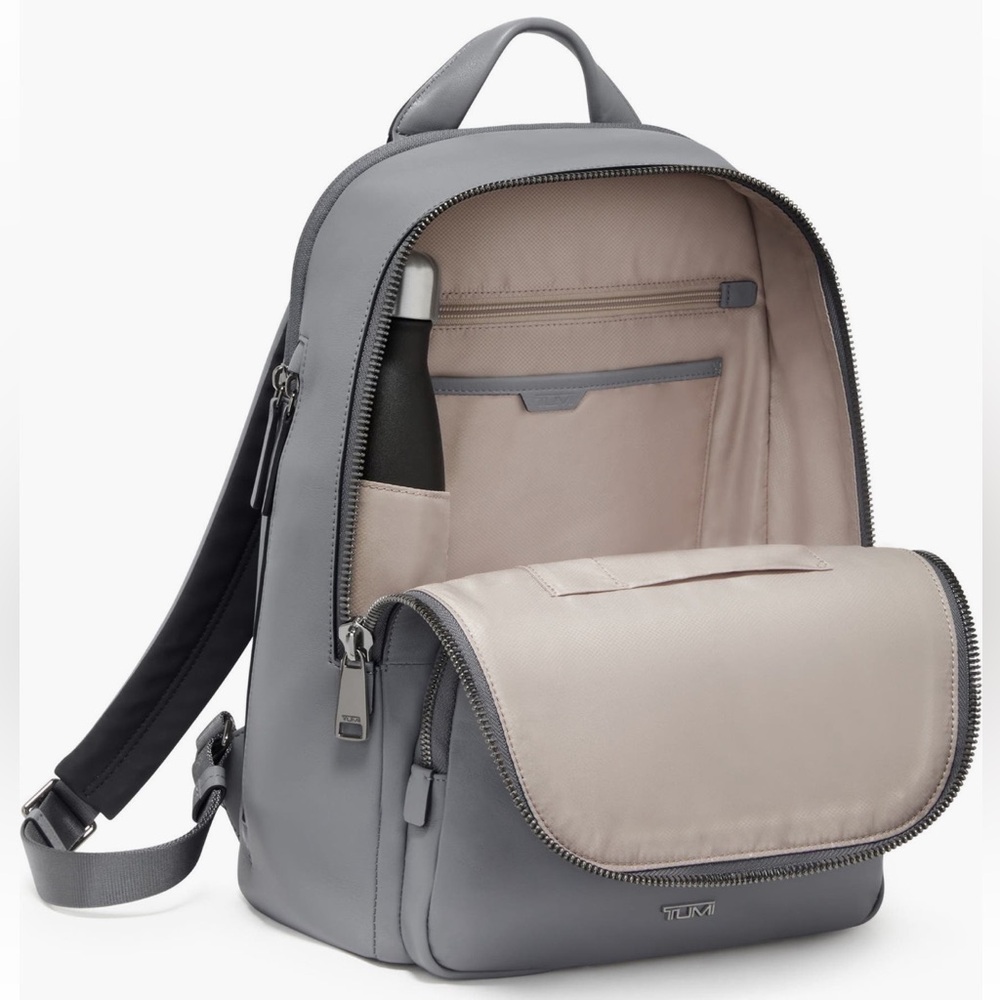 NWT TUMI VOYAGEUR HANNAH BACKPACK PEARL GREY - Picture 5 of 14